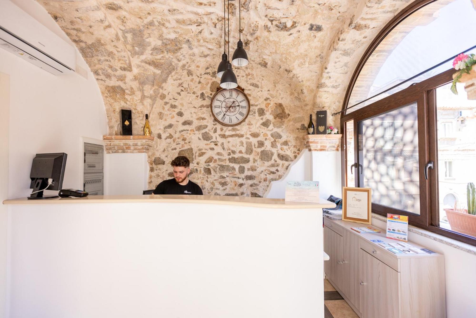 Bed and Breakfast Residenza Kalios Tropea Exterior foto